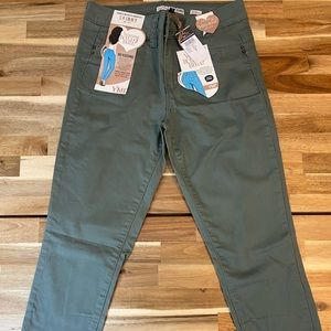 Mid Rise Skinny Jeans Olive